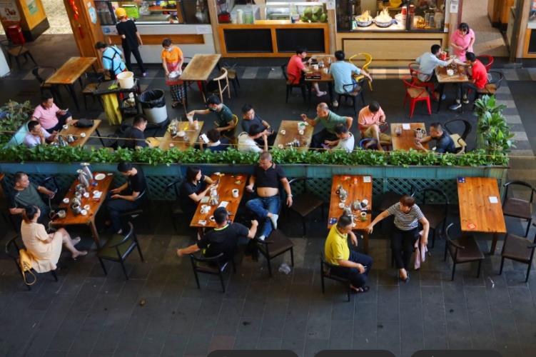 煙火氣里的餐飲哲學：不止于飽腹，更是生活的溫度   