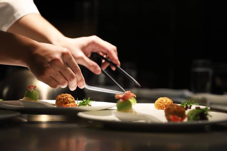 存量博弈下的餐饮新局：未来发展趋势与市场需求重构